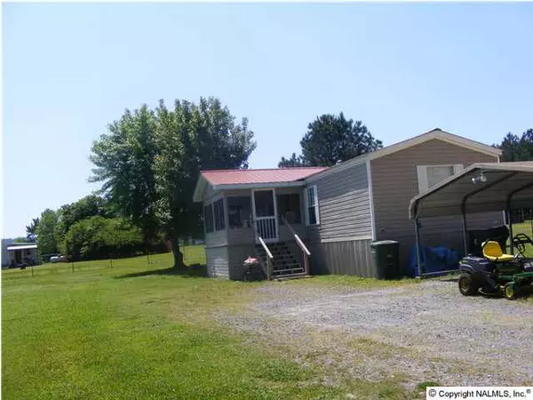 New Hope, AL 35760,1891 Paint Rock Road