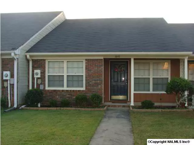 Decatur, AL 35603,1845 West Brownstone Court