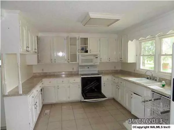 Toney, AL 35773,27932 Harvest Road