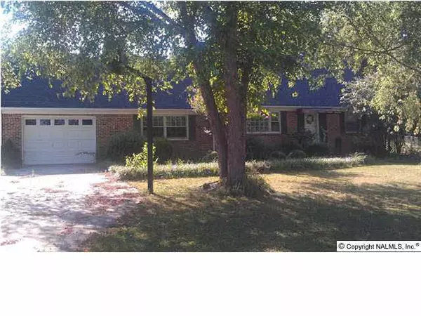 409 Gale Lane, Athens, AL 35611