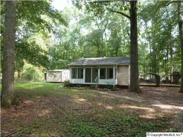 446 Guy Wilson Road, Hazel Green, AL 35750