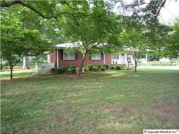 801 Weatherly Road, Huntsville, AL 35802