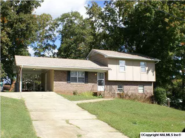 465 Grandview Drive, Eastaboga, AL 36260