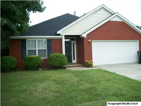 3026 SW Saratoga Square, Decatur, AL 35603