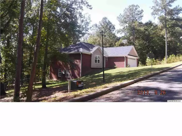 Leesburg, AL 35983,365 Cade Circle