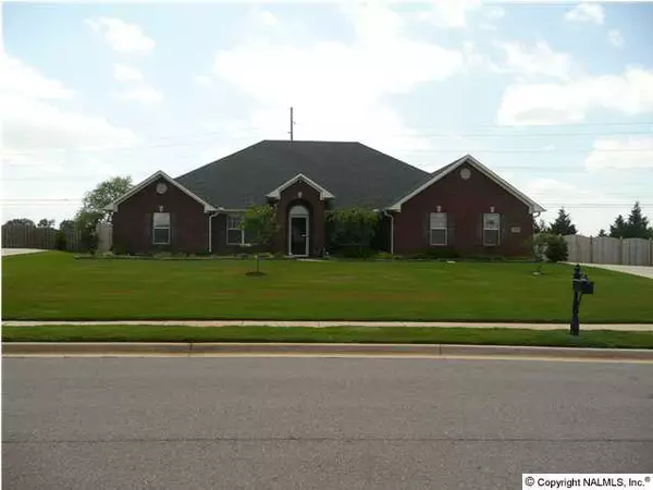 Athens, AL 35613,13196 Breckenridge Drive