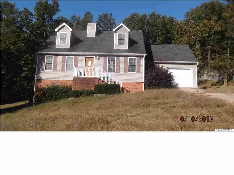 1408 High Oaks Drive, Anniston, AL 36206