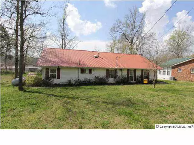 Athens, AL 35614,18123 Elk Estates Road