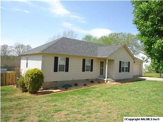 Ardmore, AL 35739,29749 Little Creek Road