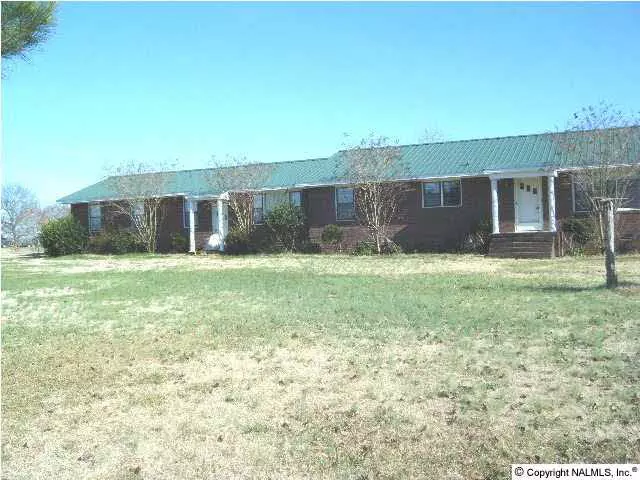 3732 Nanceford Road, Hartselle, AL 35640