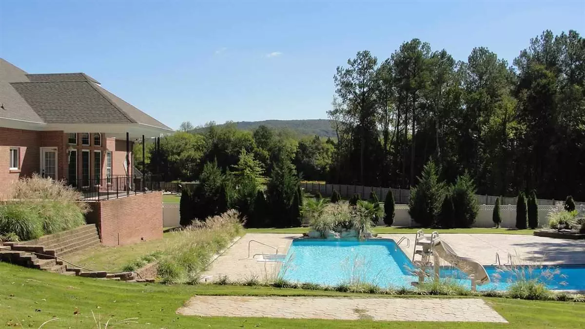 Toney, AL 35773,264 Carters Gin Road