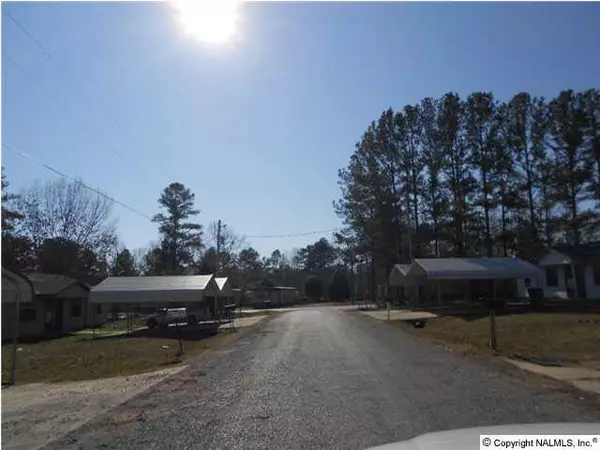 Cedar Bluff, AL 35959,4971 S Lakeplace Drive