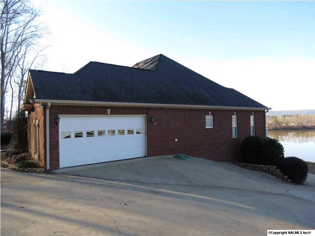 Southside, AL 35907,1358 Lakemont Drive