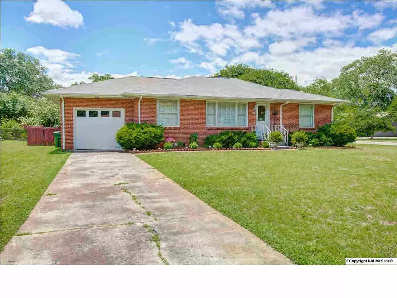 2800 Day Circle, Huntsville, AL 35801