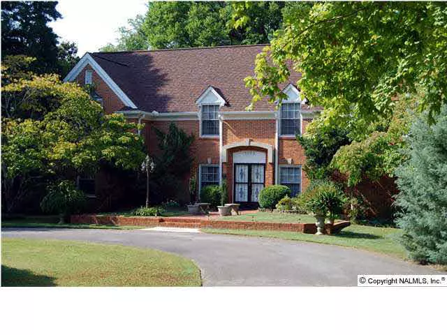 Hartselle, AL 35640,1203 Lakewood Drive