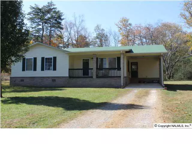 Fort Payne, AL 35967,1112 NE Susan Drive