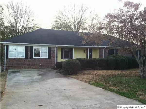 106 Lindsey Lane, Hazel Green, AL 35750