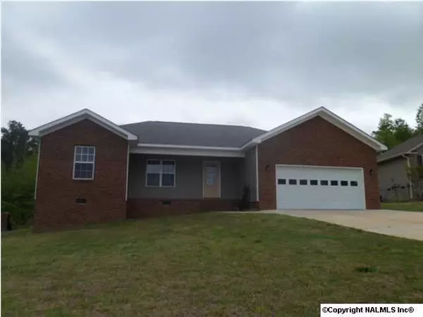 3091 Lakeview Circle, Southside, AL 35907