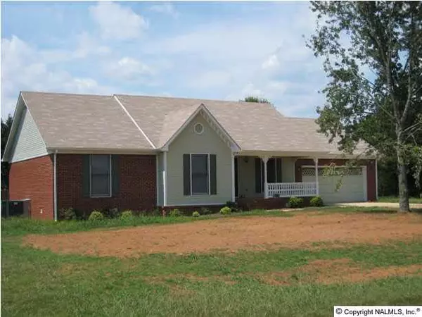 208 Rindon Lane, Hazel Green, AL 35750