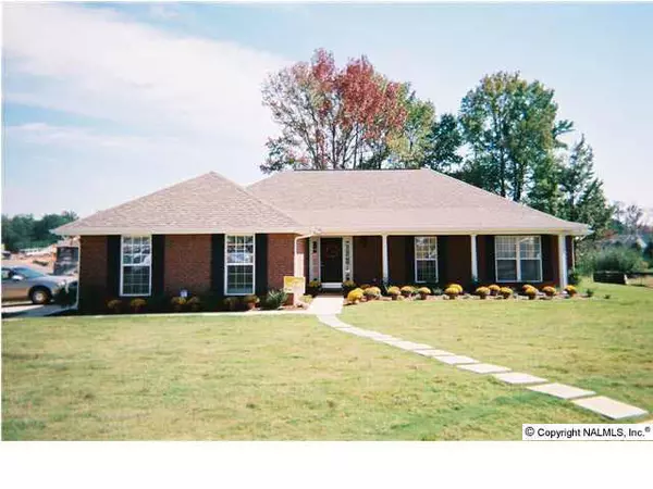 627 Summer Cove Circle, Madison, AL 35757