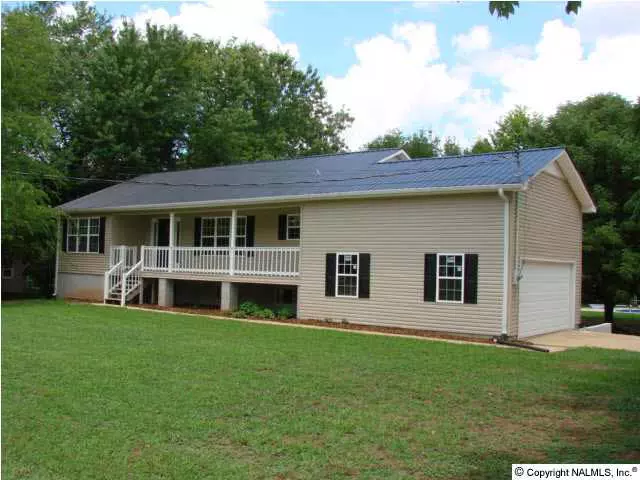 128 6th Street, Grant, AL 35747