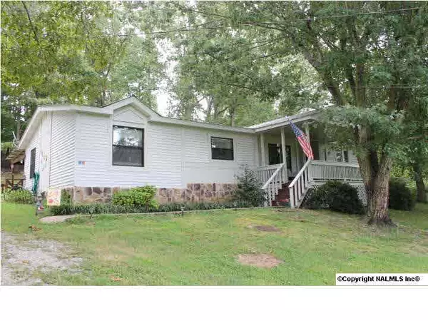 1334 County Road 97, Fort Payne, AL 35968