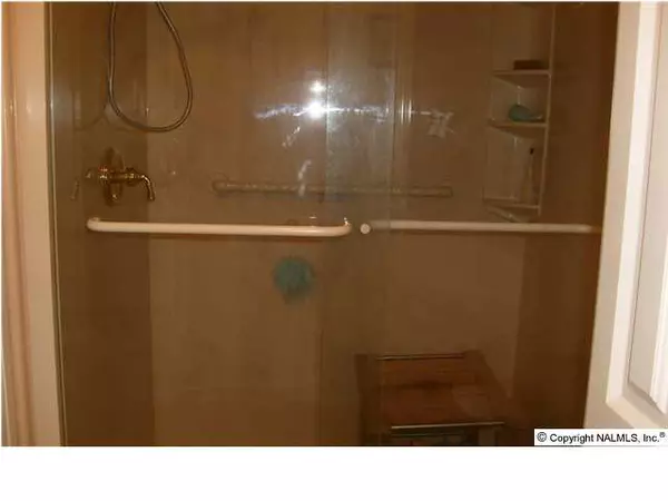 Toney, AL 35773,105 Coyote Drive