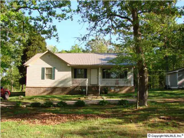 176 Willmon Drive, Scottsboro, AL 35768