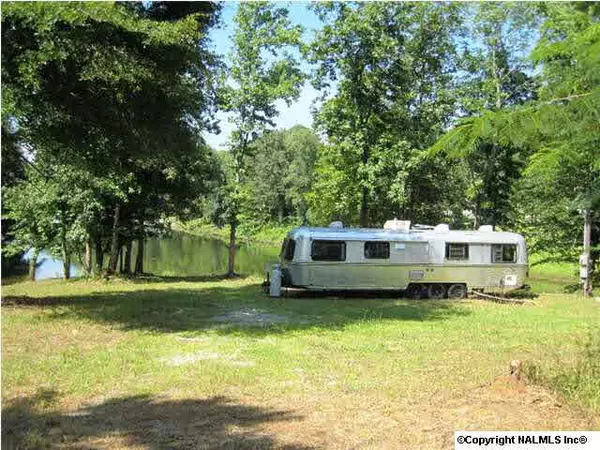 Jasper, AL 35501,547 Raccoon Creek Road