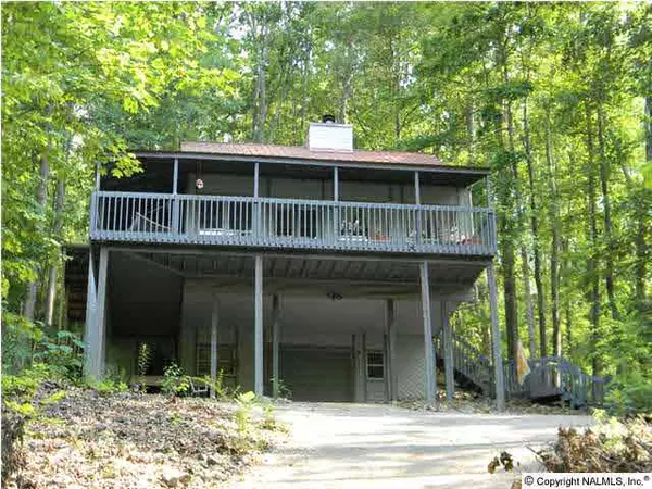 3501 Wyeth Drive, Guntersville, AL 35976