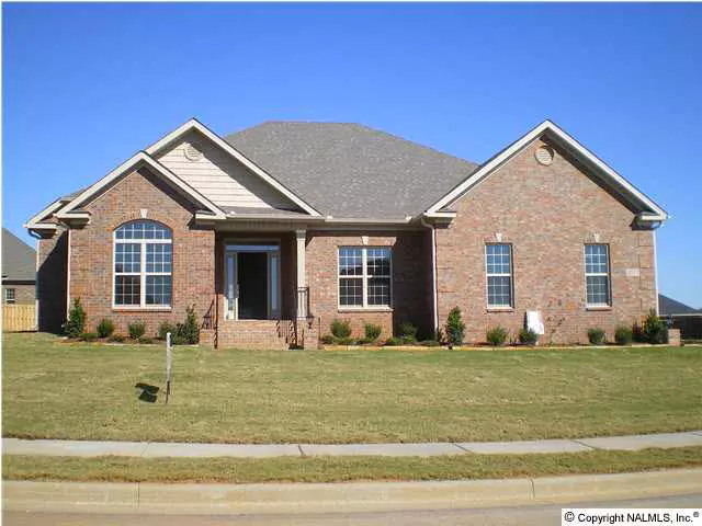 4511 Stone Park Circle, Owens Cross Roads, AL 35763