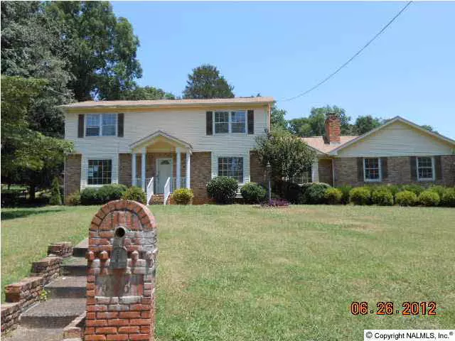 Huntsville, AL 35810,6516 Green Meadow