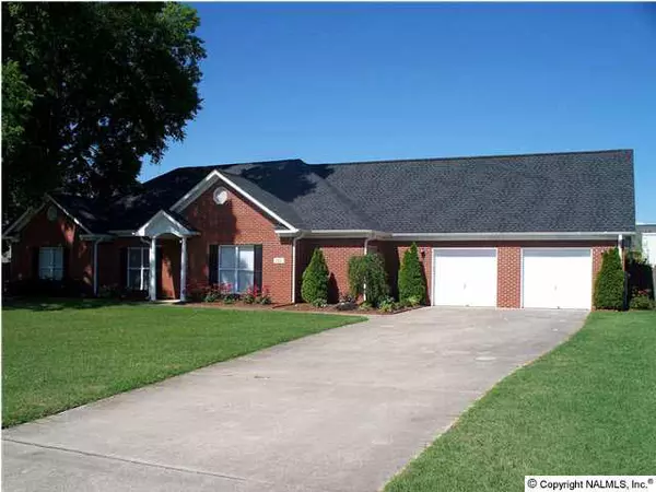 118 Break Water Drive, Huntsville, AL 35811