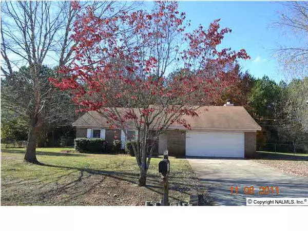 300 N Oxford Circle, Meridianville, AL 35759