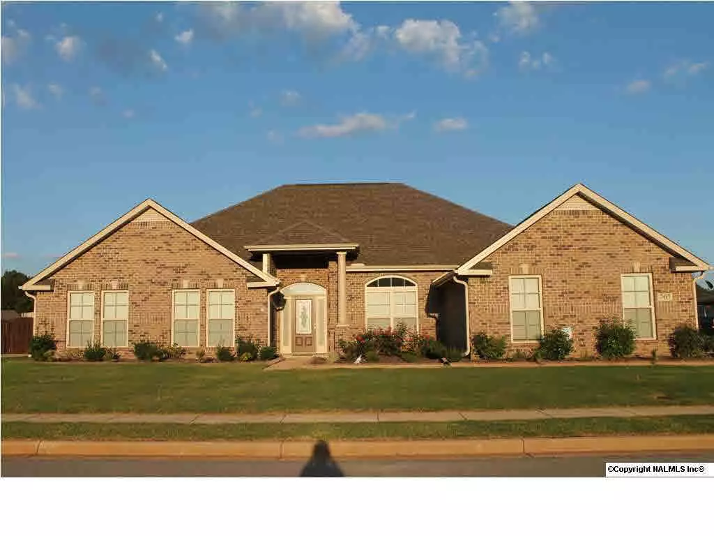 Madison, AL 35756,707 Moon Creek Circle