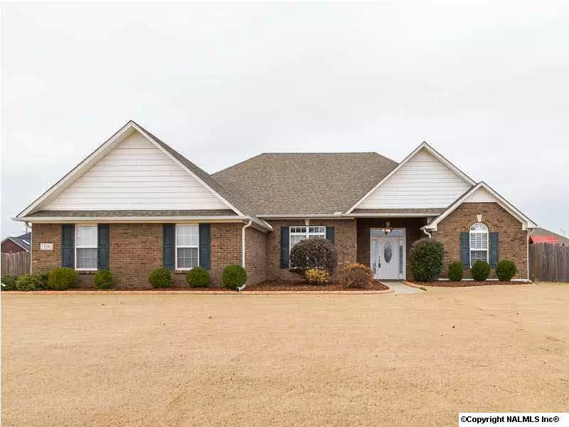 13381 Breckenridge Drive, Athens, AL 35613