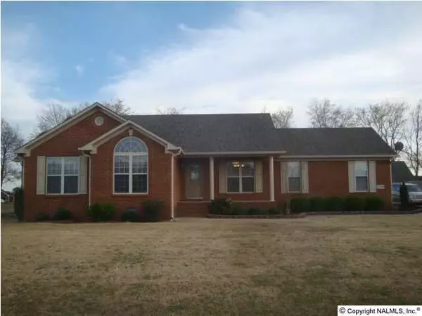 27668 Michael Lane, Toney, AL 35773