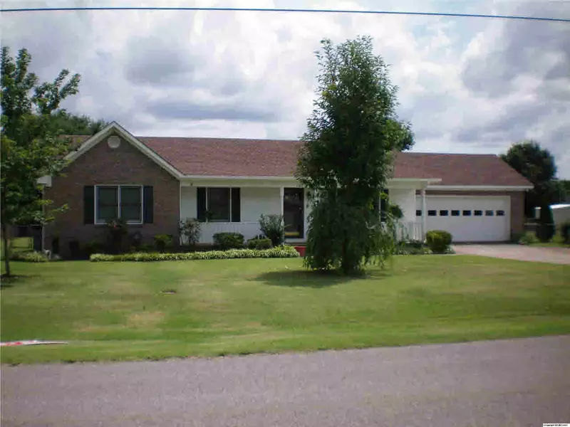 102 Enoch Drive, Hazel Green, AL 35750