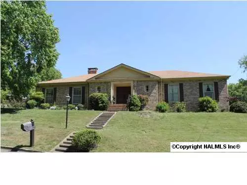 309 16th Street NW, Fort Payne, AL 35967