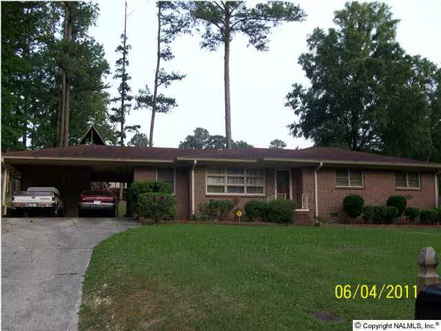 Gadsden, AL 35903,1513 Arrowhead Drive