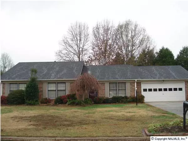 2262 Westmeade Drive, Decatur, AL 35603