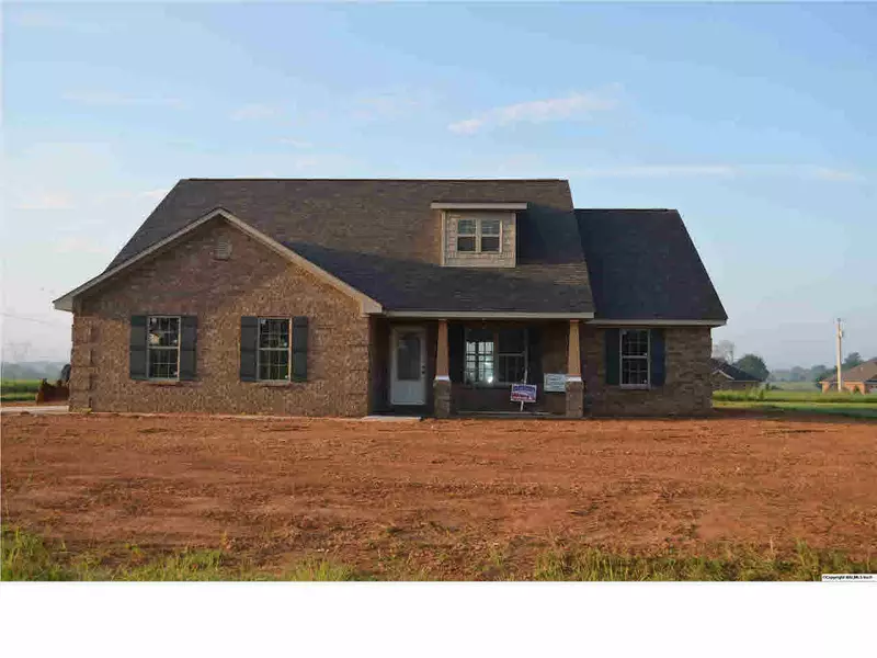 28400 Ferguson Lane, Toney, AL 35739