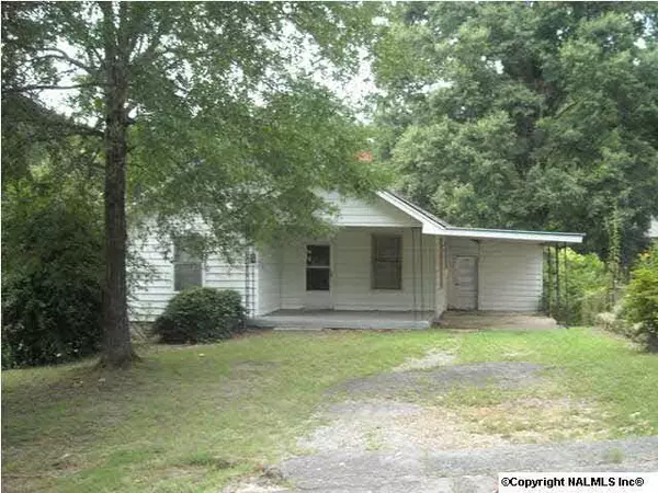 36 Little Street, Gadsden, AL 35904