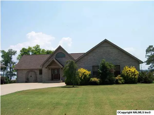 158 Naomi Drive, Rogersville, AL 35652