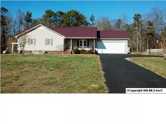 935 Eleven Forty Road, Grant, AL 35747