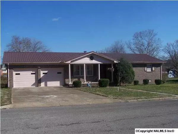 109 Noblett Avenue, Fayetteville, TN 37334