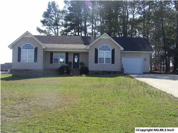 130 Pineview Drive, Rainsville, AL 35986