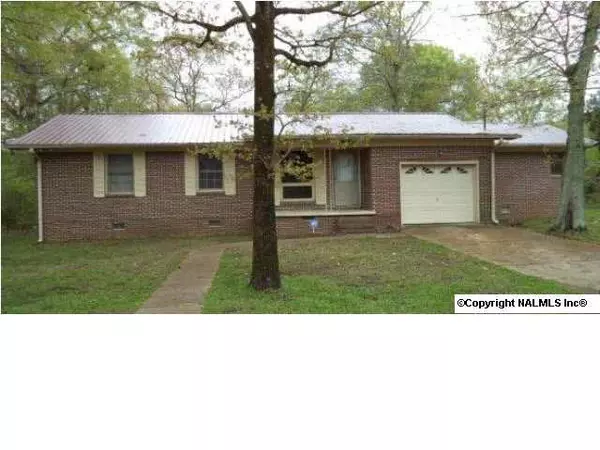 1502 Baker Avenue, Gadsden, AL 35903