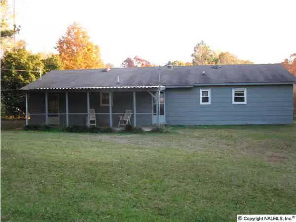 Hartselle, AL 35640,1613 Woodview Drive