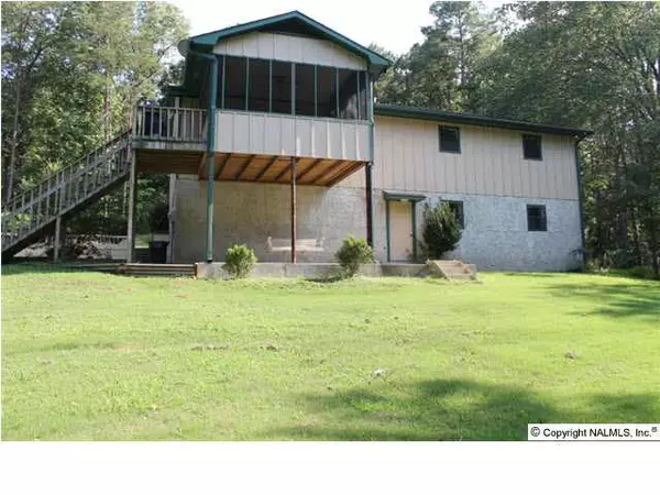 Fort Payne, AL 35968,3916 Lyndale Drive